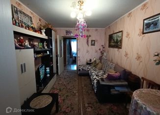 Продам 3-комнатную квартиру, 73.4 м2, Приозерск, улица Суворова, 34