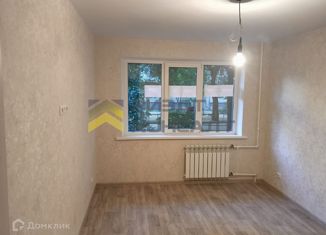 Продажа 2-комнатной квартиры, 49 м2, Омск, улица Гуртьева, 23