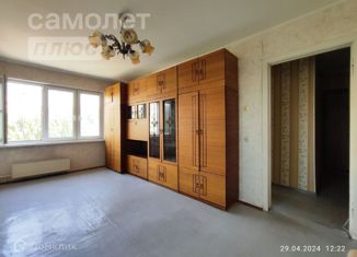 Продажа 1-комнатной квартиры, 37.3 м2, Астраханская область, улица Аксакова, 10