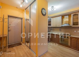 Продам 1-комнатную квартиру, 41.7 м2, Екатеринбург, микрорайон Светлый, 1