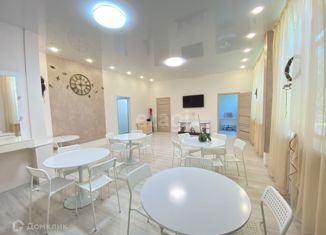 Продажа офиса, 107.8 м2, Ачинск, микрорайон Авиатор, 26