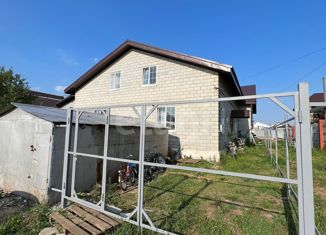 Продаю таунхаус, 110 м2, деревня Шамонино, улица Мустая Карима