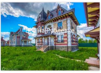 Продаю дом, 600 м2, коттеджный поселок Знаменские Просторы