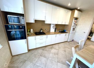 Продам 2-ком. квартиру, 64 м2, поселок Васильково, Калининградский переулок, 5