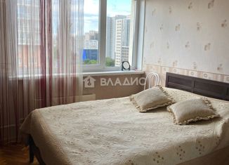 Продается 3-комнатная квартира, 55 м2, Москва, улица Обручева, улица Обручева, 12