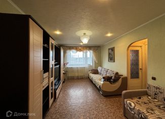 Продается 1-комнатная квартира, 36 м2, Пермский край, улица Пятилетки, 140