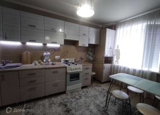 Продам однокомнатную квартиру, 34 м2, Старый Оскол, Комсомольский проспект, 2
