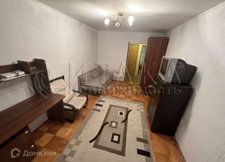 Однокомнатная квартира на продажу, 30 м2, Санкт-Петербург, улица Софьи Ковалевской, 10, метро Академическая