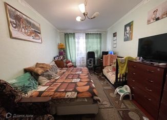 Продам 1-комнатную квартиру, 31 м2, поселок городского типа Разумное, улица 78-й Гвардейской Дивизии, 2