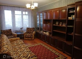Продается 2-комнатная квартира, 45.2 м2, Ломоносов, Владимирская улица, 27