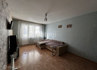 Продам 1-комнатную квартиру, 40 м2, Саратов, улица имени К.П. Панченко, 8, жилой район Солнечный-2