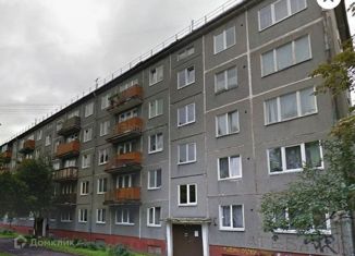 Продаю 2-ком. квартиру, 44 м2, Семёнов, Советская улица, 28