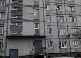 Продается комната, 81 м2, Санкт-Петербург, Морская набережная, 41к1, метро Зенит (Новокрестовская)