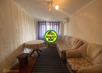 Продажа 2-ком. квартиры, 43.8 м2, Абинск, Комсомольский проспект