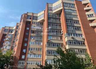 Продается трехкомнатная квартира, 83.1 м2, Екатеринбург, метро Уральская, Красный переулок, 4А