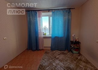 Продам комнату, 12.4 м2, Санкт-Петербург, Купчинская улица, 5к2, метро Купчино