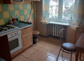 Продам 2-ком. квартиру, 51 м2, Неман, Красноармейская улица, 2а