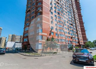 Продаю трехкомнатную квартиру, 123 м2, Краснодар, улица Достоевского, 84, улица Достоевского