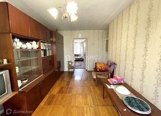 Продажа 3-ком. квартиры, 57 м2, Адыгейск, проспект Ленина, 7