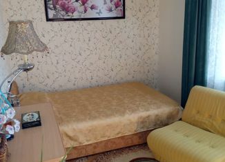 Продаю 3-ком. квартиру, 50 м2, Джанкой, Восточная улица, 18