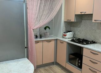 Продажа двухкомнатной квартиры, 42.1 м2, Нижнекамск, улица Тихая аллея, 9