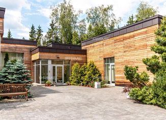 Продам дом, 650 м2, деревня Румянцево