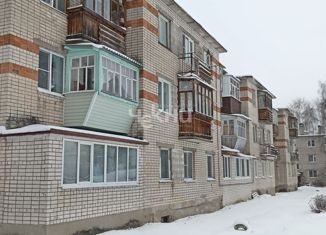 Продается двухкомнатная квартира, 52 м2, сельский посёлок Ильинский, сельский посёлок Ильинский, 33