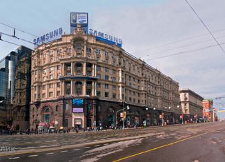Сдается трехкомнатная квартира, 129 м2, Москва, Тверская улица, 9, метро Театральная