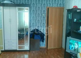 Продажа 2-комнатной квартиры, 44.7 м2, Дегтярск, улица Гагарина, 13