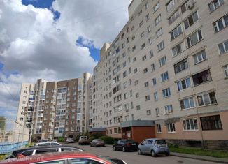 Продается трехкомнатная квартира, 80.2 м2, Хотьково, улица Академика Королева, 4