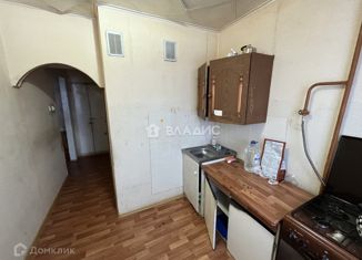 Продается двухкомнатная квартира, 46.7 м2, Камешково, улица Смурова, 7