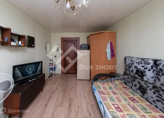 Продам комнату, 62.3 м2, Челябинская область, улица Культуры, 100