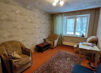 Продам комнату, 62 м2, Нижний Новгород, проспект Бусыгина, 12, метро Автозаводская