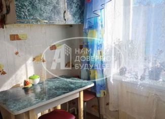 Продается 1-ком. квартира, 32 м2, Лысьва, улица Ленина, 46/2