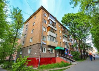 Продается 3-комнатная квартира, 62 м2, Тула, Первомайская улица, 14, Советский территориальный округ