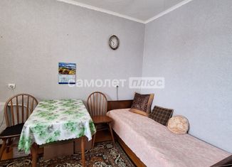 Продается 1-ком. квартира, 28.4 м2, Октябрьский, улица Кортунова, 8