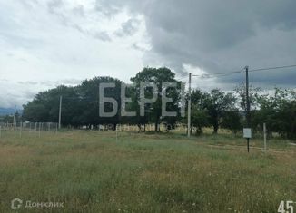 Продаю участок, 10 сот., село Новобобровка, улица Животноводов, 45А