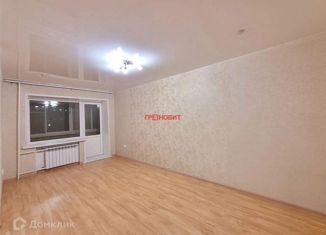 Продам 1-ком. квартиру, 30 м2, Новосибирск, улица Ленина, 75, улица Ленина