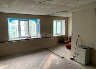 Продам 2-комнатную квартиру, 42 м2, Норильск, Строительная улица, 8