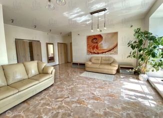 Сдается в аренду 2-комнатная квартира, 75 м2, Казань, улица Адоратского, 3Г, ЖК Серебряный каскад
