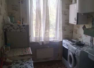 Продаю 2-ком. квартиру, 38 м2, Улан-Удэ, улица Юннатов, 8