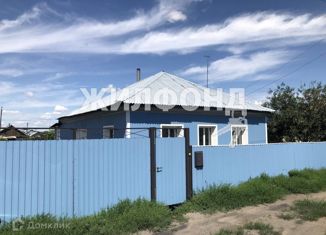 Продаю дом, 50 м2, Карасук, улица Суворова