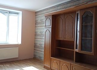 Продам 1-комнатную квартиру, 43 м2, село Уютное, улица Кирова, 32