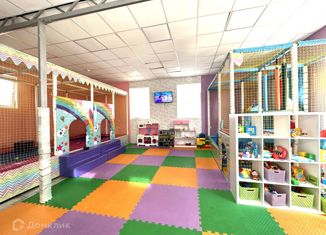 Продаю дом, 687 м2, село Кабардинка, улица Генерала Корецкого, 3