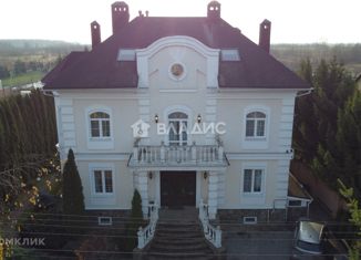 Сдам дом, 524.5 м2, деревня Шапкино