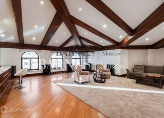 Сдается в аренду трехкомнатная квартира, 300 м2, Москва, Тверской бульвар, 9, Тверской бульвар