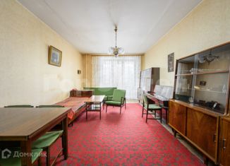 3-комнатная квартира на продажу, 93 м2, Москва, улица Марии Ульяновой, 8