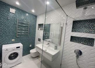 Продается однокомнатная квартира, 74 м2, Каспийск, проспект Акулиничева, 23