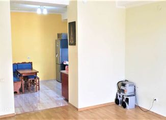 Продам 2-ком. квартиру, 90 м2, Крым, улица Щорса, 20