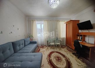 Продам 2-ком. квартиру, 60 м2, Тюмень, Минская улица, 102, Ленинский округ